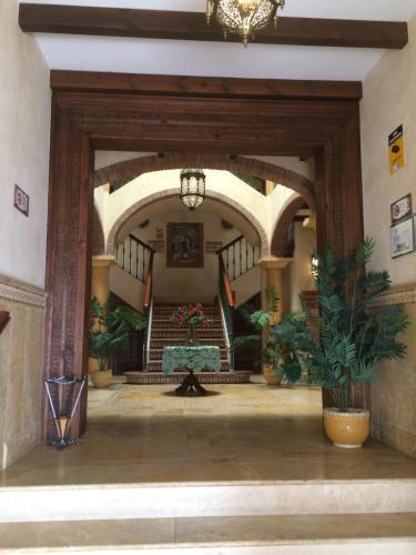 Apartamentos Turisticos Casa De La Borrega إِستيبونا المظهر الخارجي الصورة