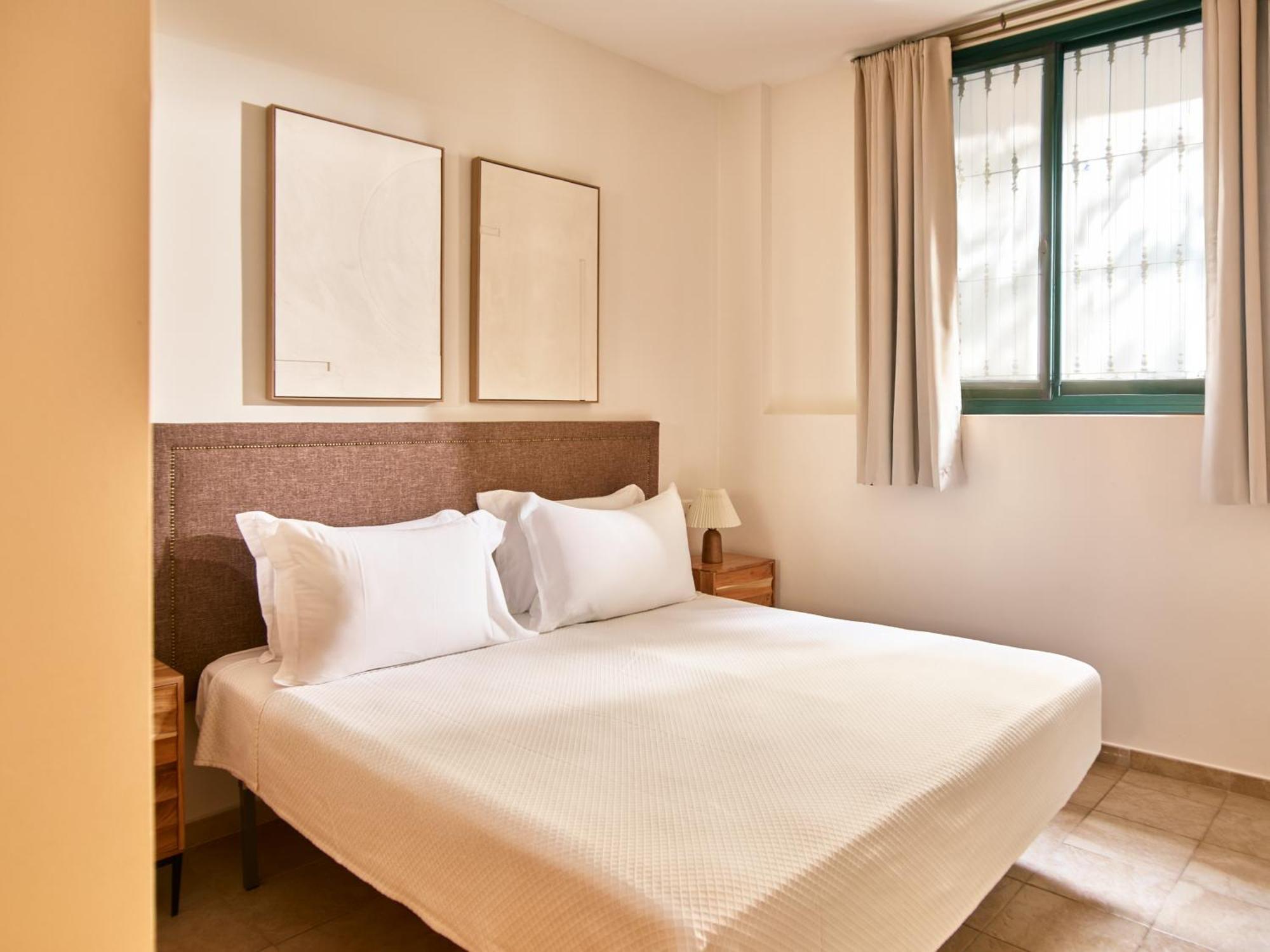 Apartamentos Turisticos Casa De La Borrega إِستيبونا المظهر الخارجي الصورة
