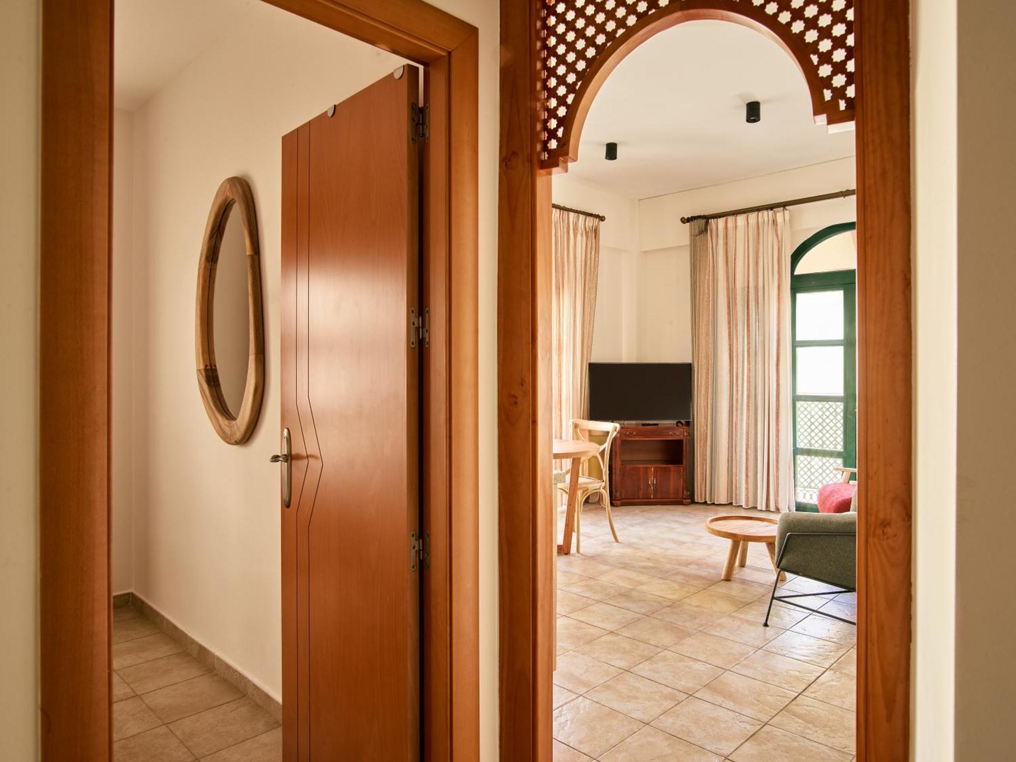 Apartamentos Turisticos Casa De La Borrega إِستيبونا المظهر الخارجي الصورة