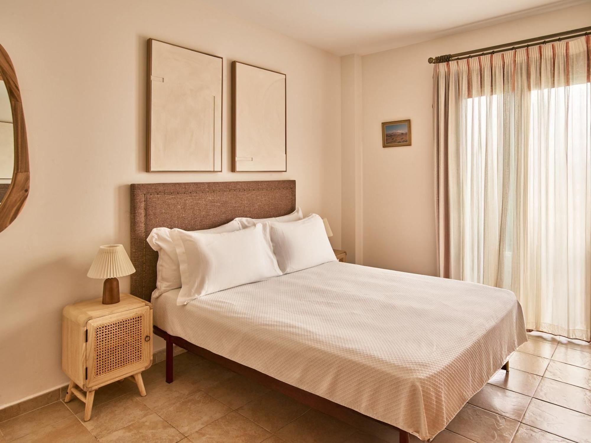 Apartamentos Turisticos Casa De La Borrega إِستيبونا المظهر الخارجي الصورة